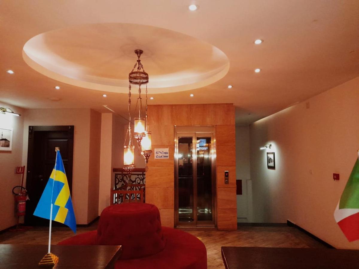 Hotel Happy Gjakova Luaran gambar