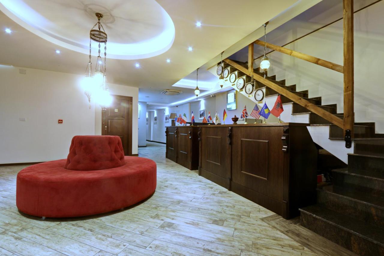 Hotel Happy Gjakova Luaran gambar