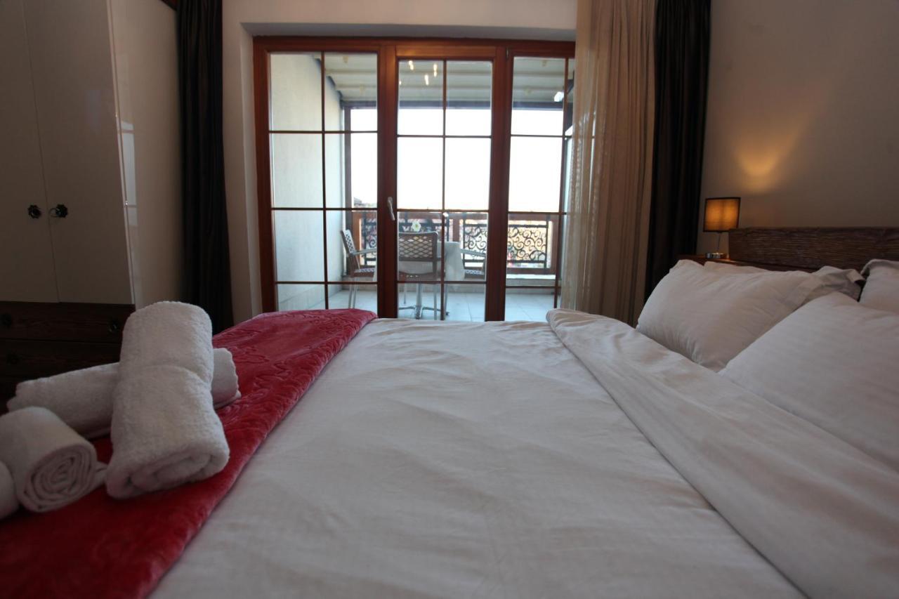 Hotel Happy Gjakova Luaran gambar