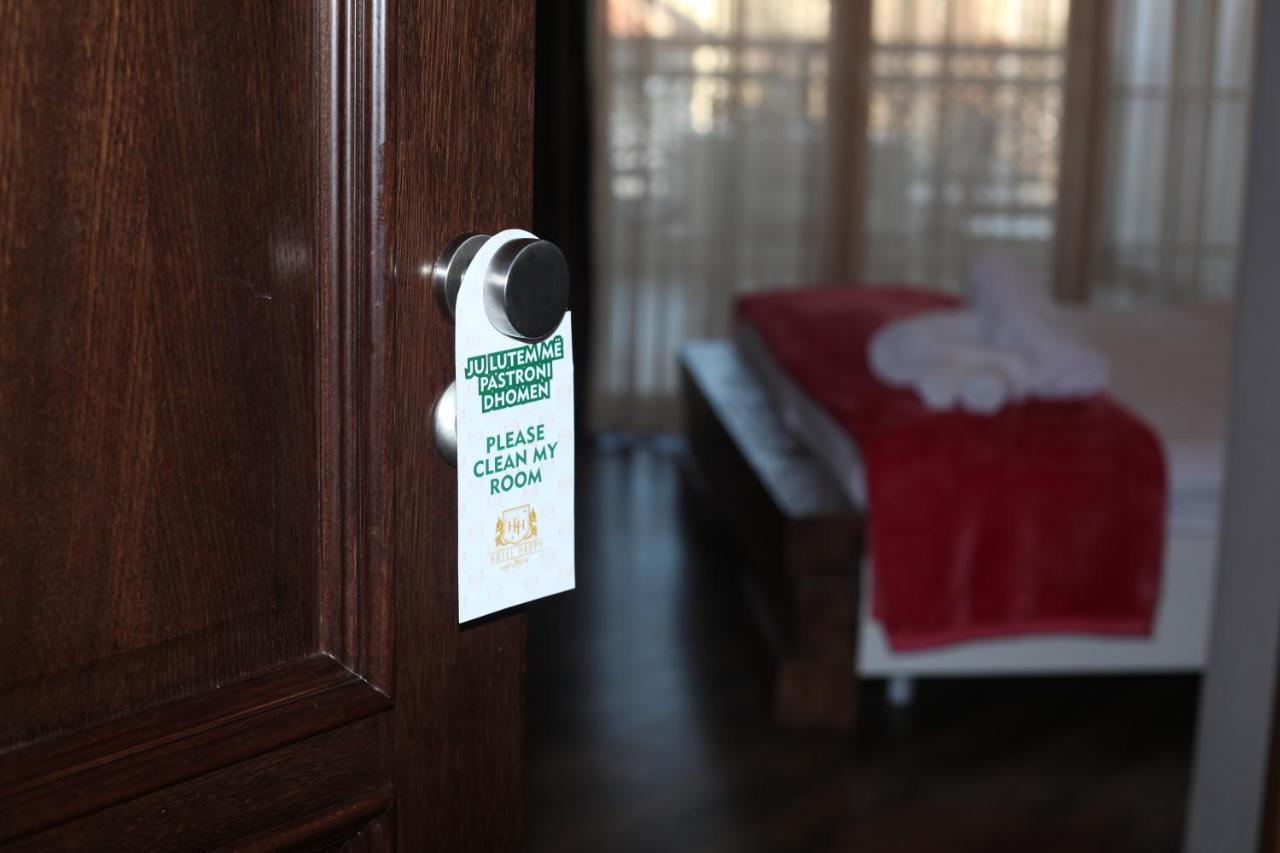 Hotel Happy Gjakova Luaran gambar